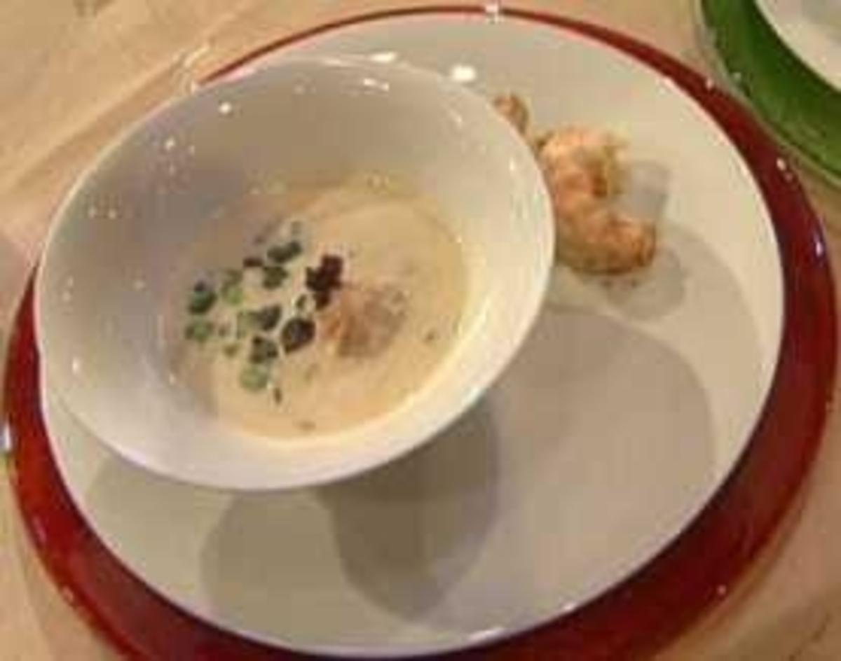 Topinambursuppe mit Langostino a la Frank Buchholz - Rezept - kochbar.de