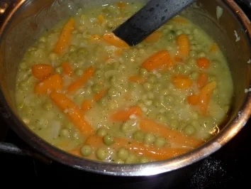 Schafskäse-Buletten mit gemischtem Gemüse und Kartoffeln - Rezept - Bild Nr. 3