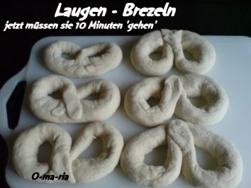 Kleingebäck  Laugen-Brezeln - Rezept - Bild Nr. 5