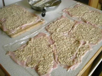 Puten Röllchen mit Pfifferlingen an Pilz Spaghetti Nest - Rezept - Bild Nr. 5