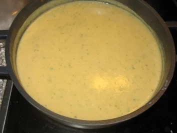 Rezept: Zucchinicremesuppe Bild Nr. 4 Zucchinicremesuppe - Rezept - Bild Nr. 4