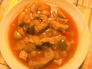 Fleisch: Feuertopf mit Schweinefilet - Rezept - Bild Nr. 2