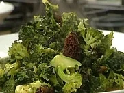 Gebratener Broccoli mit Spinat - Rezept