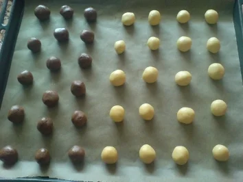 Kekse / Plätzchen - Vanillekekse / Schokokekse - Rezept - Bild Nr. 2