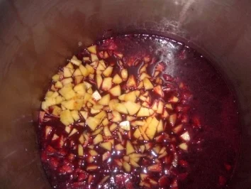 Brombeergelee mit Nektarinen - Rezept