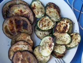 Rezept: Gegrillte Zucchini Gegrillte Zucchini - Rezept