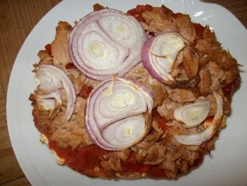 Fladenbrot-Pizza mit Thunfisch - Rezept