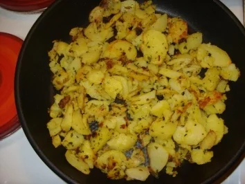 Rezept: Bunter-Bratkartoffel-Salat Bild Nr. 3 Bunter-Bratkartoffel-Salat - Rezept - Bild Nr. 3