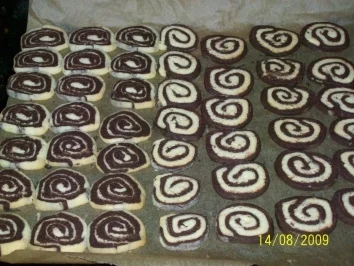 Rezept: Schwarzweiß gebäck Bild Nr. 9 Schwarzweiß gebäck - Rezept - Bild Nr. 9