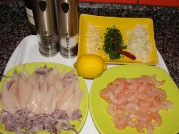 Rezept: Meeresfrüchte : -Chipirones en Salsa- Bild Nr. 3 Meeresfrüchte : -Chipirones en Salsa- - Rezept - Bild Nr. 3