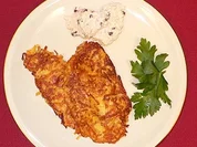 Steckrübenpuffer mit Ziegenkäse-Pinienkern-Dip - Rezept