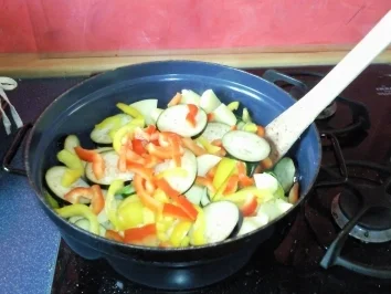 Bunter Gemüse-Hackfleisch-Topf - Rezept - Bild Nr. 4