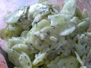 Rezept: Feiner Gurkensalat Bild Nr. 10 Feiner Gurkensalat - Rezept - Bild Nr. 10