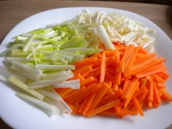 Chinesisches Süppchen mit Ei - Rezept - Bild Nr. 2