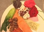 Putenröllchen an Lasagnefächer, dazu feines Saisongemüse - Rezept