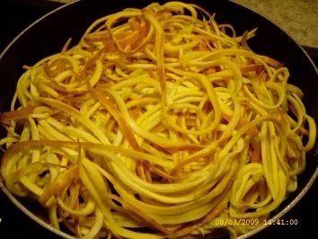 Zucchini - Juliennes mit Tatar an Reis - Rezept - Bild Nr. 8