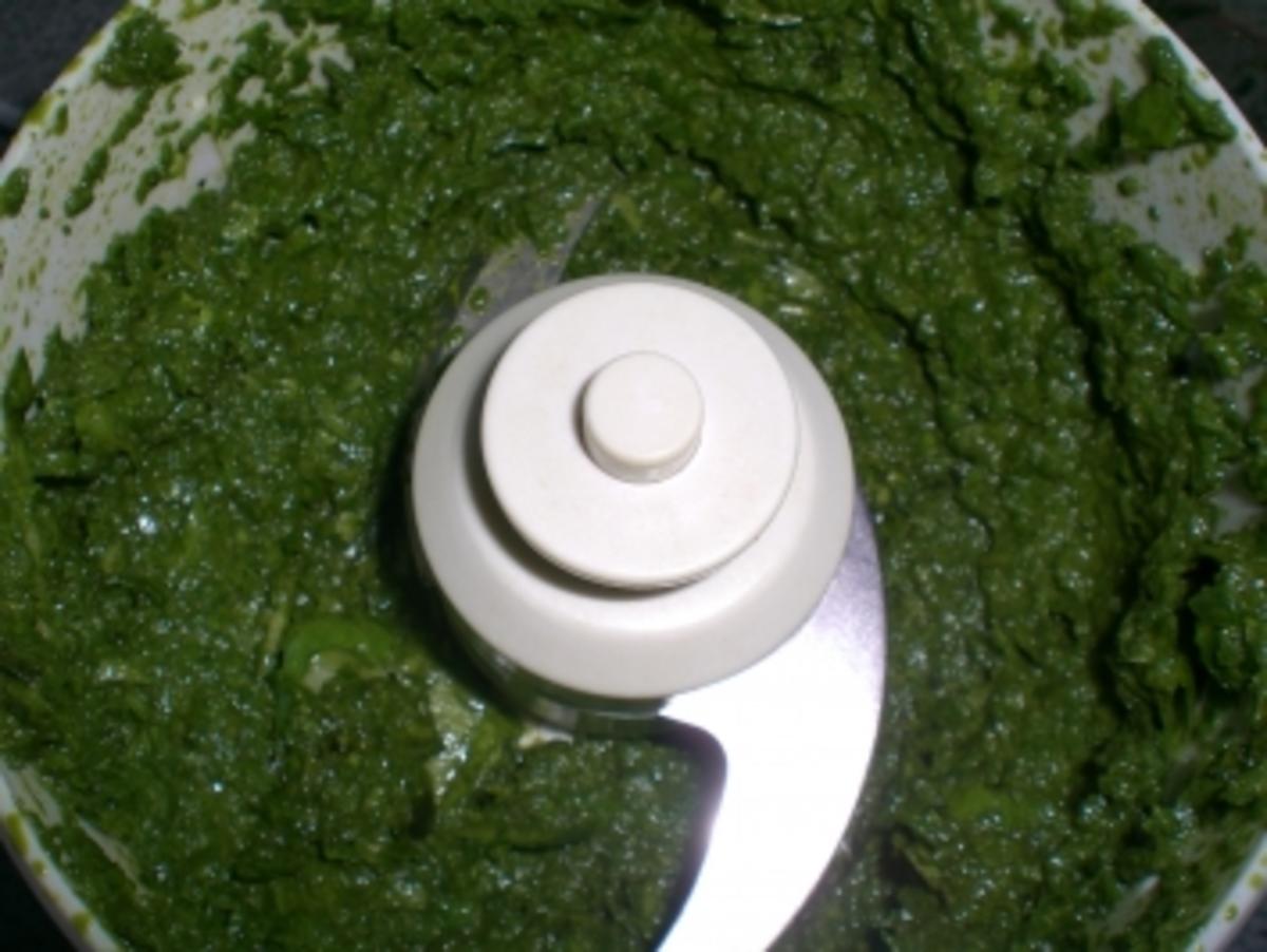 Spinat-Kürbiskern-Pesto - Rezept - Bild Nr. 2