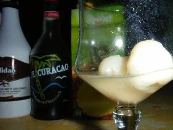 Rezept: Swimming Pool "Exodia" Bild Nr. 3 Swimming Pool "Exodia" - Rezept - Bild Nr. 3