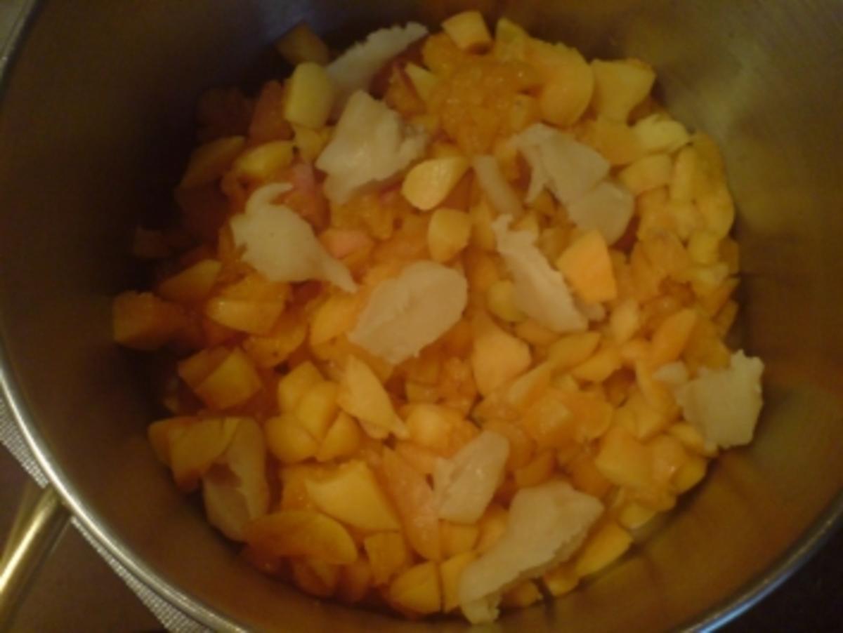 Marmelade "Aprikose-Marzipan" - Rezept