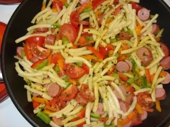 Schnelle Gemüsepfanne mit Makkaroni - Rezept - Bild Nr. 2