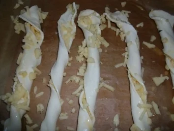 Knusprige Käsestangen - Rezept - Bild Nr. 3