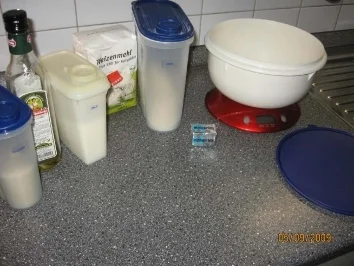 Rezept: Mega Pizza Bild Nr. 2 Mega Pizza - Rezept - Bild Nr. 2