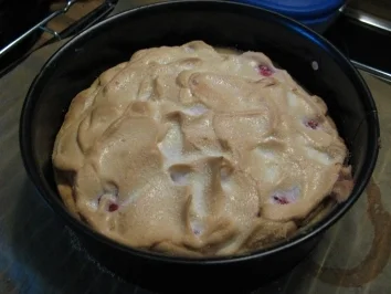 Rezept: Rhabarber Himbeer Kuchen für 20cm-Form Bild Nr. 3 Rhabarber Himbeer Kuchen für 20cm-Form - Rezept - Bild Nr. 3