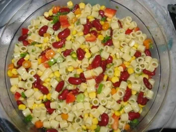 Nudelsalat der 1000............ - Rezept