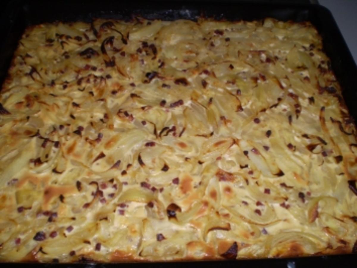 Zwiebelkuchen vom Blech - Rezept - Bild Nr. 2