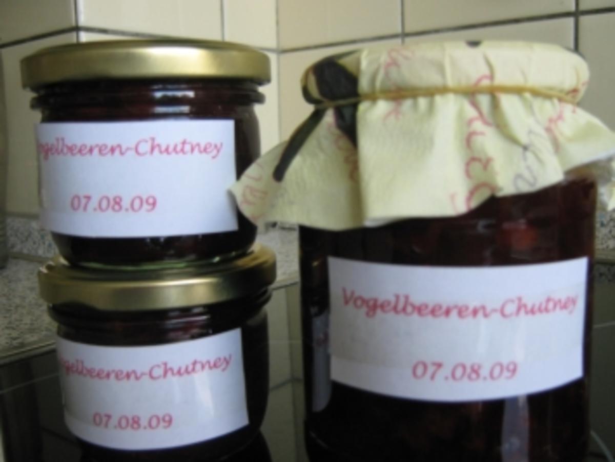 Vogelbeeren-Chutney (Ebereschendoldenbeeren-Chutney) - Rezept