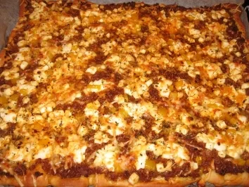 Rezept: Pizza "Turkey Style" Pizza "Turkey Style" - Rezept