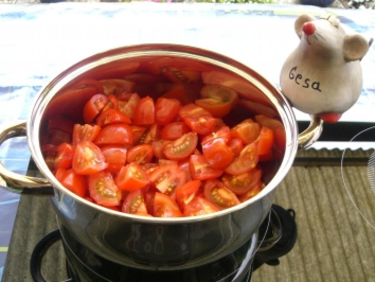 Ein ketchupähnliches Tomatensößchen - Rezept - Bild Nr. 3