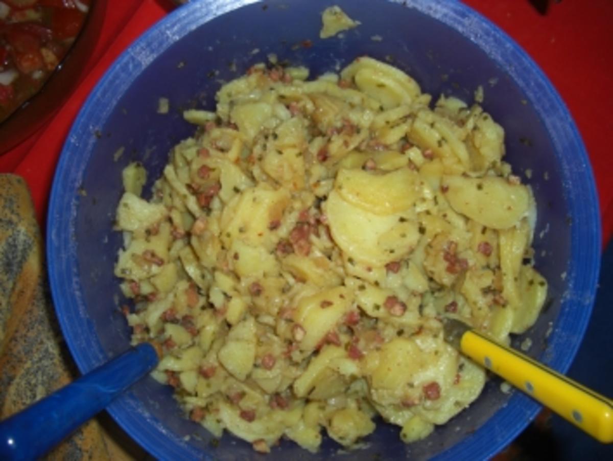 Kartoffel- Inges Grumbeersalat - Rezept - Bild Nr. 3