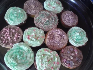 Rezept: chocolate loves lemon CUPCAKES chocolate loves lemon CUPCAKES - Rezept