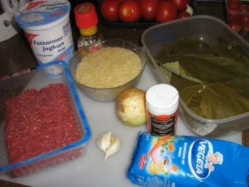 Rezept: Rajmes - Sarma - Gefüllte Weinblätter mazedonische Art Bild Nr. 5 Rajmes - Sarma - Gefüllte Weinblätter mazedonische Art - Rezept - Bild Nr. 5