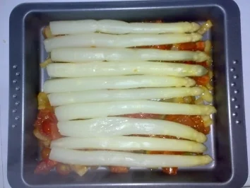 Rezept: ** Spargelsaison ** Spargel gratiniert Bild Nr. 2 ** Spargelsaison ** Spargel gratiniert - Rezept - Bild Nr. 2