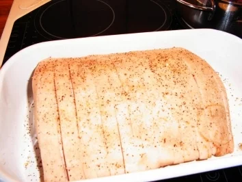 Rezept: "Flæskesteg" gesprochen "Fläskestei" ( Schweinekamm mit Kruste) Bild Nr. 2 "Flæskesteg" gesprochen "Fläskestei" ( Schweinekamm mit Kruste) - Rezept - Bild Nr. 2