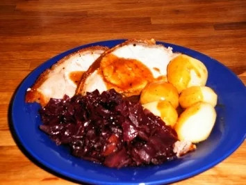 Rezept: "Flæskesteg" gesprochen "Fläskestei" ( Schweinekamm mit Kruste) Bild Nr. 3 "Flæskesteg" gesprochen "Fläskestei" ( Schweinekamm mit Kruste) - Rezept - Bild Nr. 3