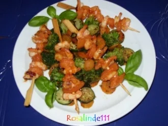 Linda´s Garnelen-Melonen-Spieße auf Gemüsebett - Rezept - Bild Nr. 7