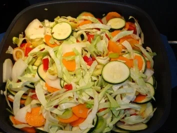 Rezept: Bunter Gemüseauflauf Bild Nr. 5 Bunter Gemüseauflauf - Rezept - Bild Nr. 5