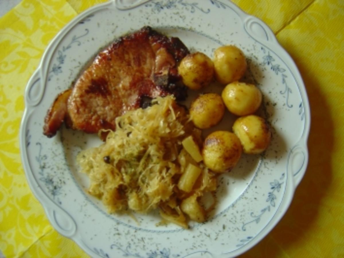 Schmorsauerkraut mit Kassler-Kotelett... - Rezept - kochbar.de