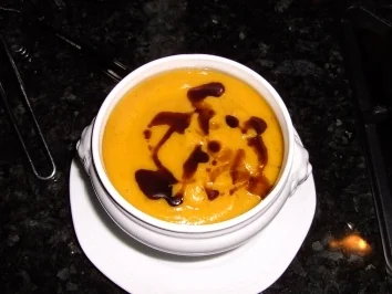 Kürbiscremesuppe aus dem Hokkaidokürbis - Rezept