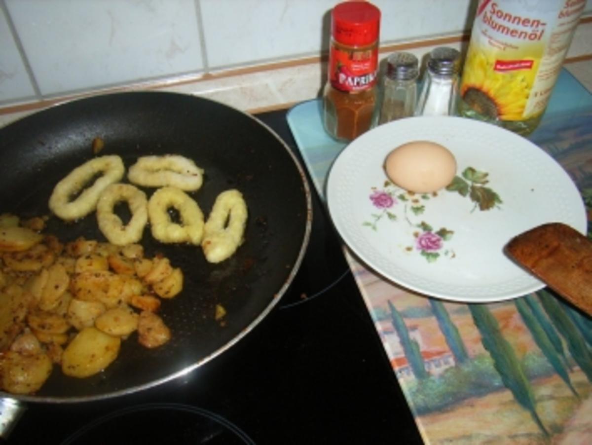 Pfannengericht: Bratkartoffeln-Calamri-Pfanne - Rezept - Bild Nr. 3