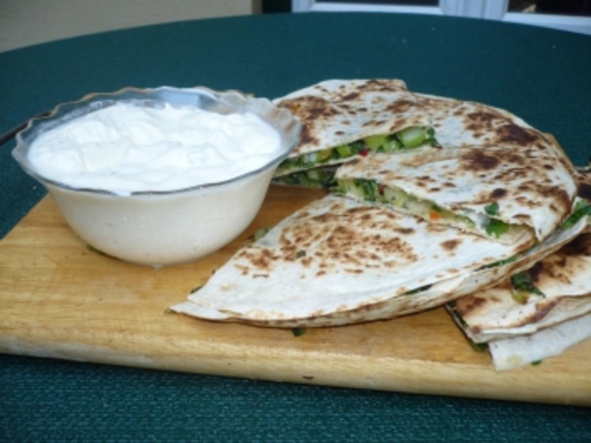 Quesadillas mit Sour Cream Dip Rezept kochbar.de