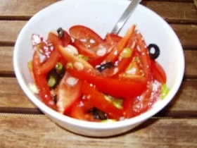 Gebackener Schafskäse mit Tomatensalat - Rezept - Bild Nr. 2