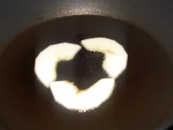 Rezept: Beschwipste Apfel-Eierkuchen Bild Nr. 4 Beschwipste Apfel-Eierkuchen - Rezept - Bild Nr. 4