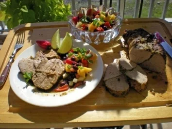 Rezept: Karibischer Schweinebraten mit Mango Salsa Bild Nr. 3 Karibischer Schweinebraten mit Mango Salsa - Rezept - Bild Nr. 3