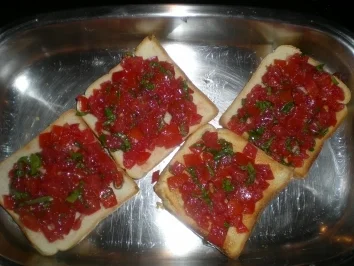 Rezept: Sommersnak mit Toast und Tomaten Bild Nr. 7 Sommersnak mit Toast und Tomaten - Rezept - Bild Nr. 7