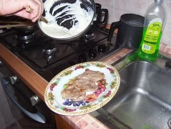 Rezept: Flambiertes Schweinefilet in Gorgonzola Bild Nr. 2 Flambiertes Schweinefilet in Gorgonzola - Rezept - Bild Nr. 2