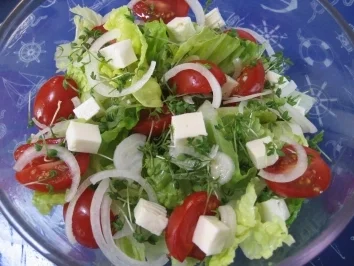 Rezept: Frischer Sommersalat ... Frischer Sommersalat ... - Rezept